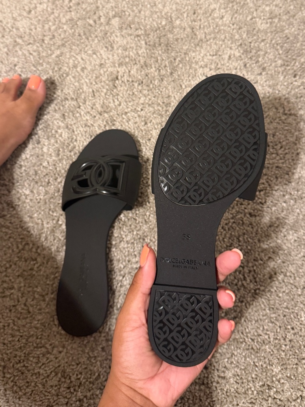 D & g slides